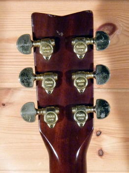 YAMAHA FG-402   '70s5.jpg